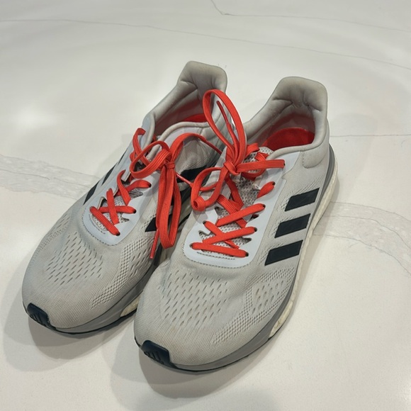 Adidas Boost women's size 9 Gray with coral/pink shoelaces GUC - Picture 3 of 7